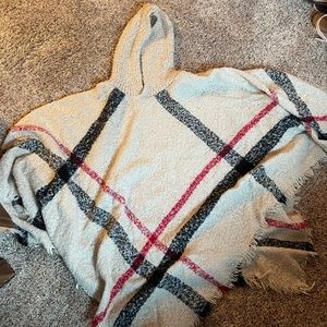Poncho sweater